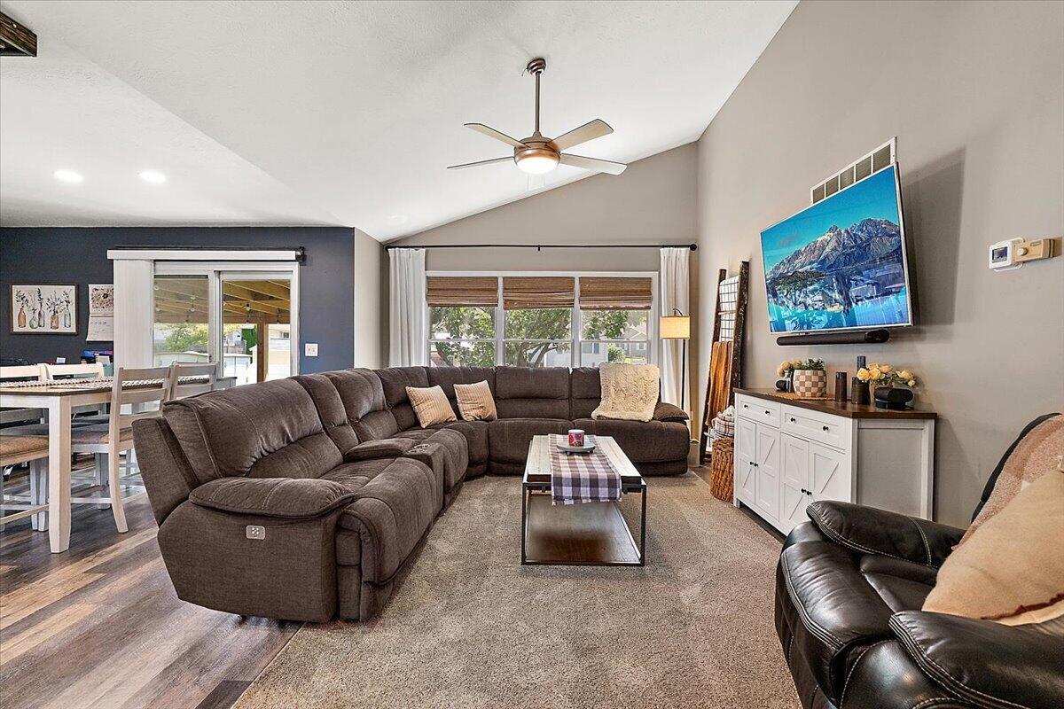 4650 Meadowbrook Lane