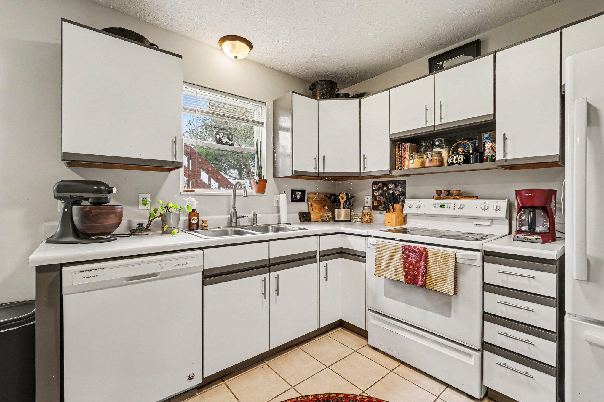 613 Trinity Drive #1