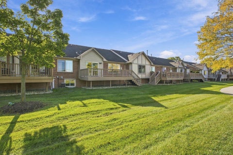 Tiny photo for 28201 Cottonwood Court, Chesterfield Township, MI 48047 (MLS # 58050224771)