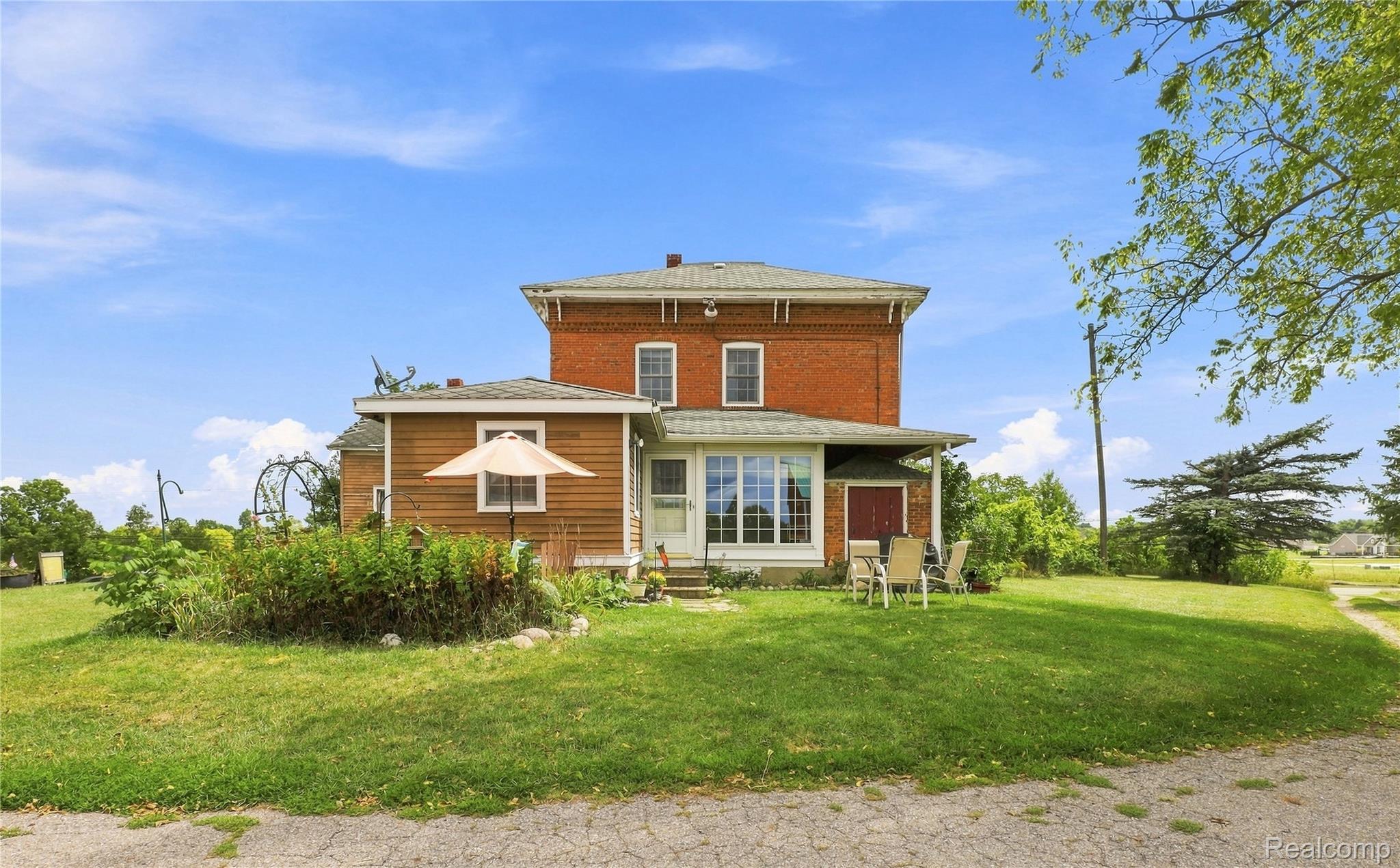 13122 Linden Road
