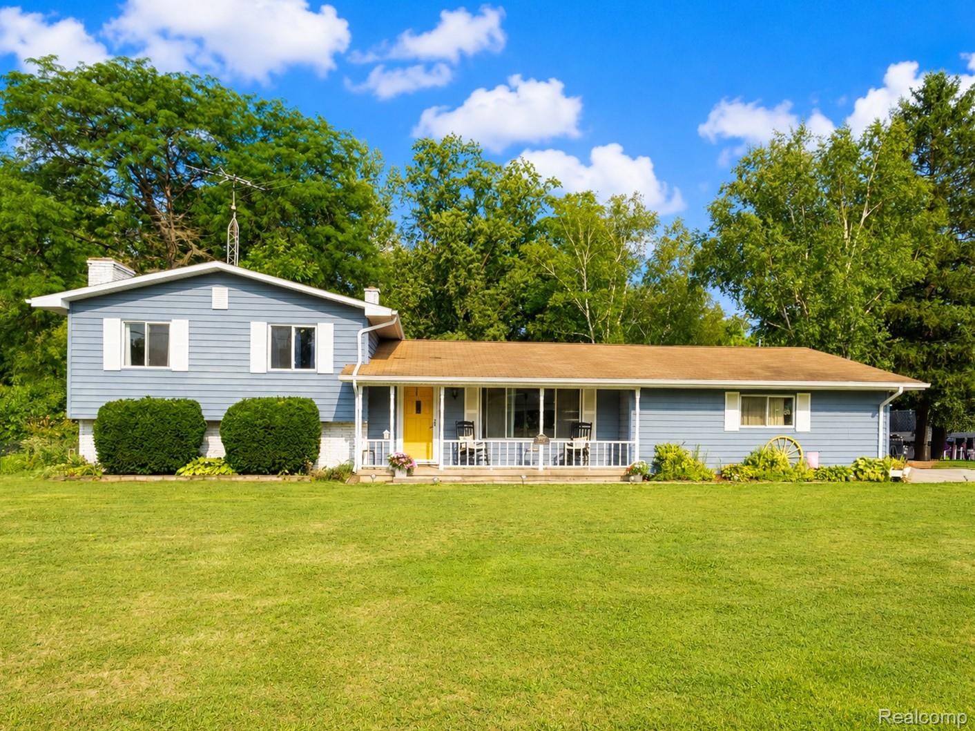 5197 Capri Lane