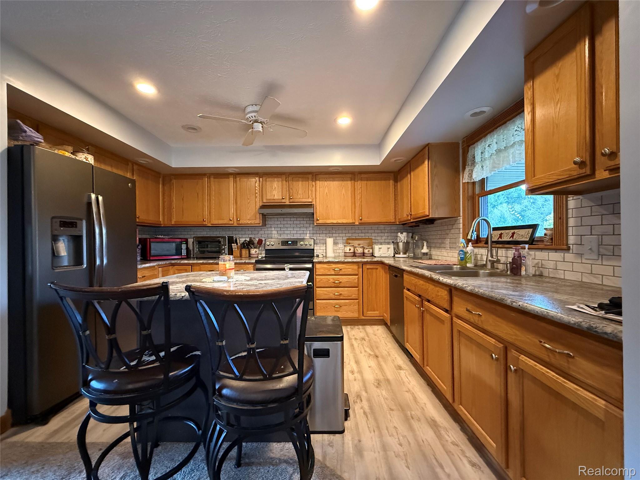 835 N Lake George Road