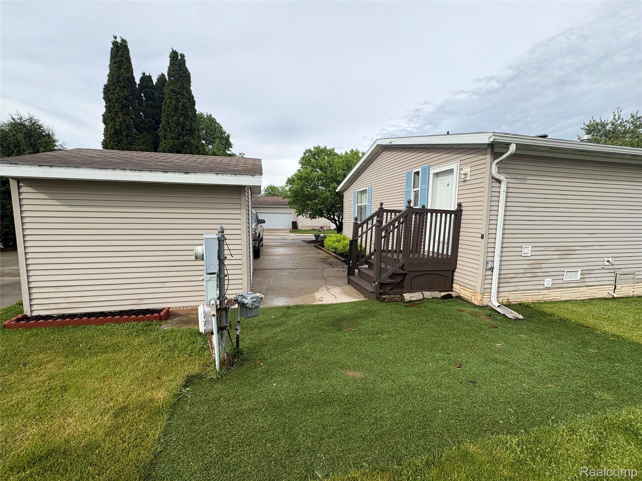 4729 Turtle Creek Drive