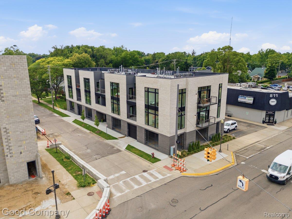 110 Austin Avenue 303