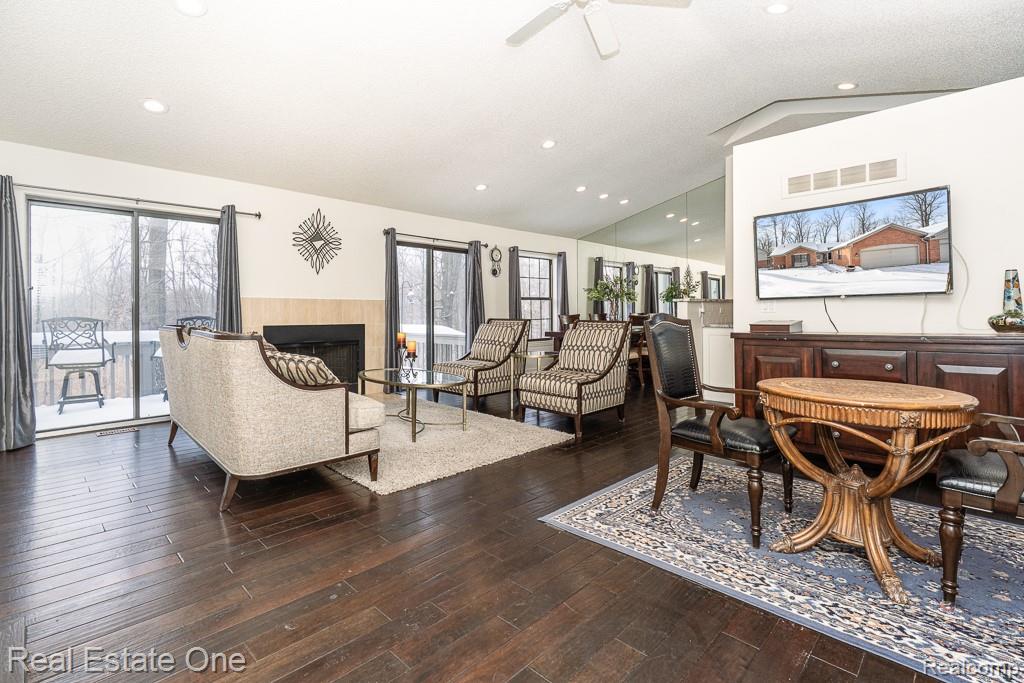 7086 Danbrooke Court