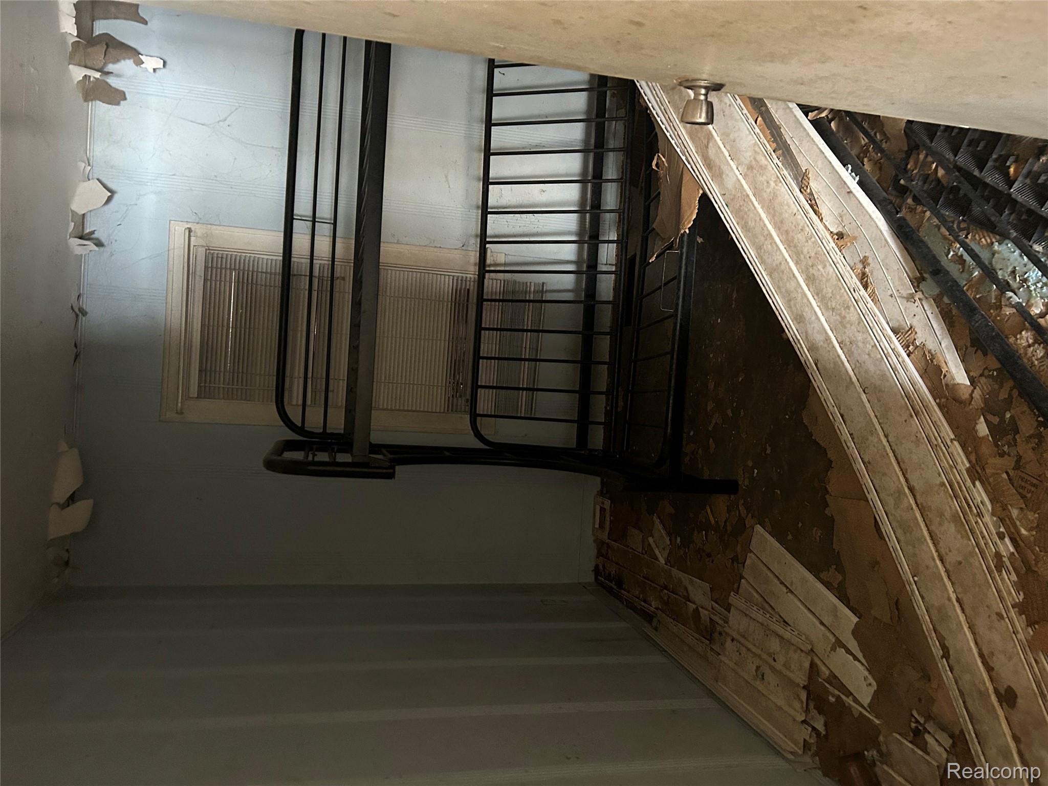 2214 Prescott Avenue