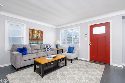 Tiny photo for 2108 E 4th Street, Royal Oak City, MI 48067 (MLS # 58050201118)