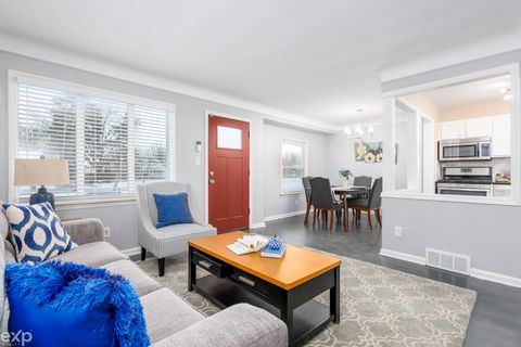 Tiny photo for 2108 E 4th Street, Royal Oak City, MI 48067 (MLS # 58050201118)