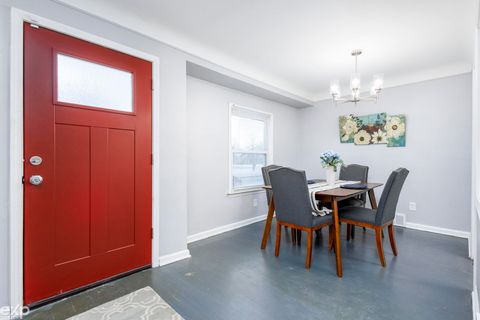 Tiny photo for 2108 E 4th Street, Royal Oak City, MI 48067 (MLS # 58050201118)