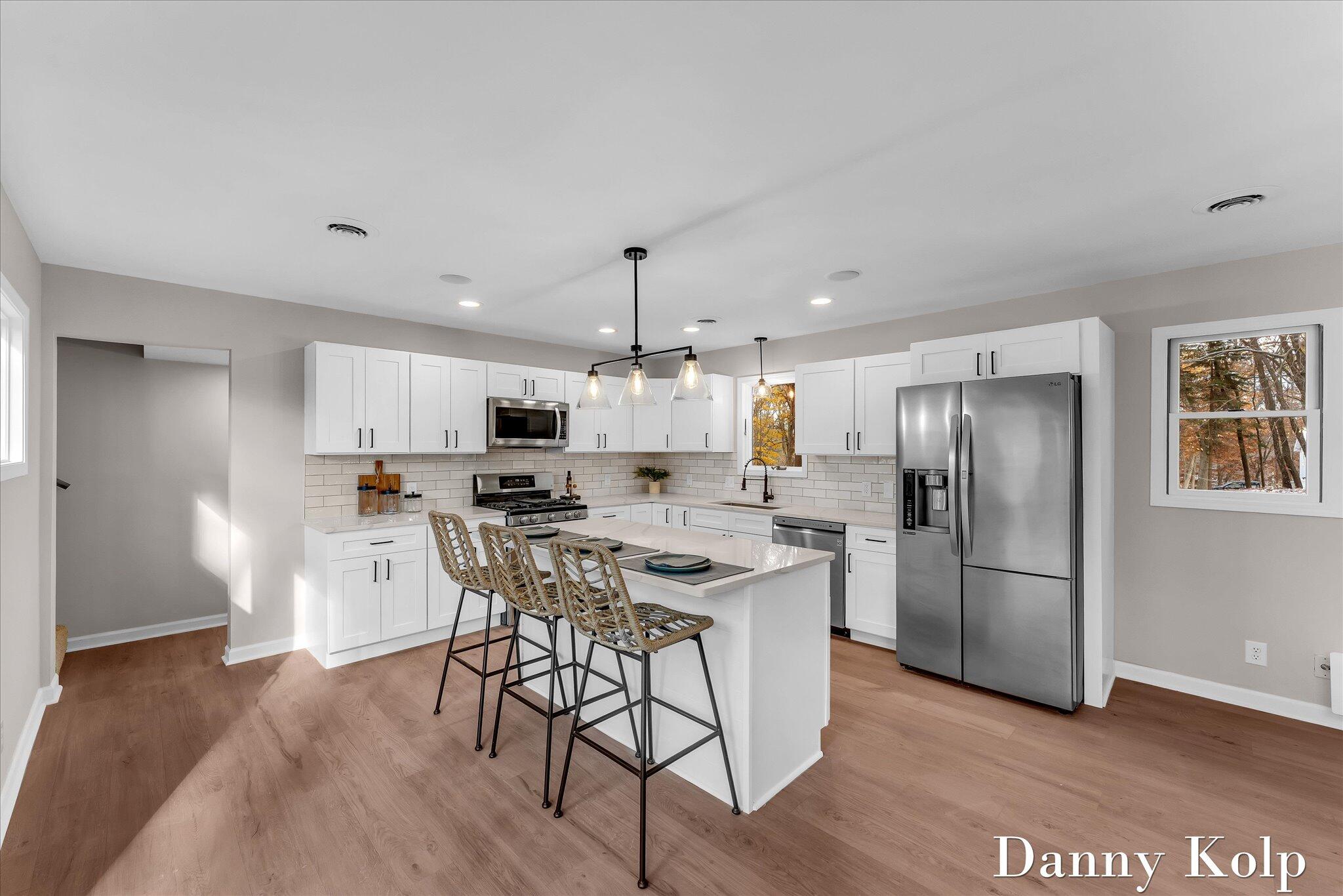 2687 Dunnigan Avenue NE