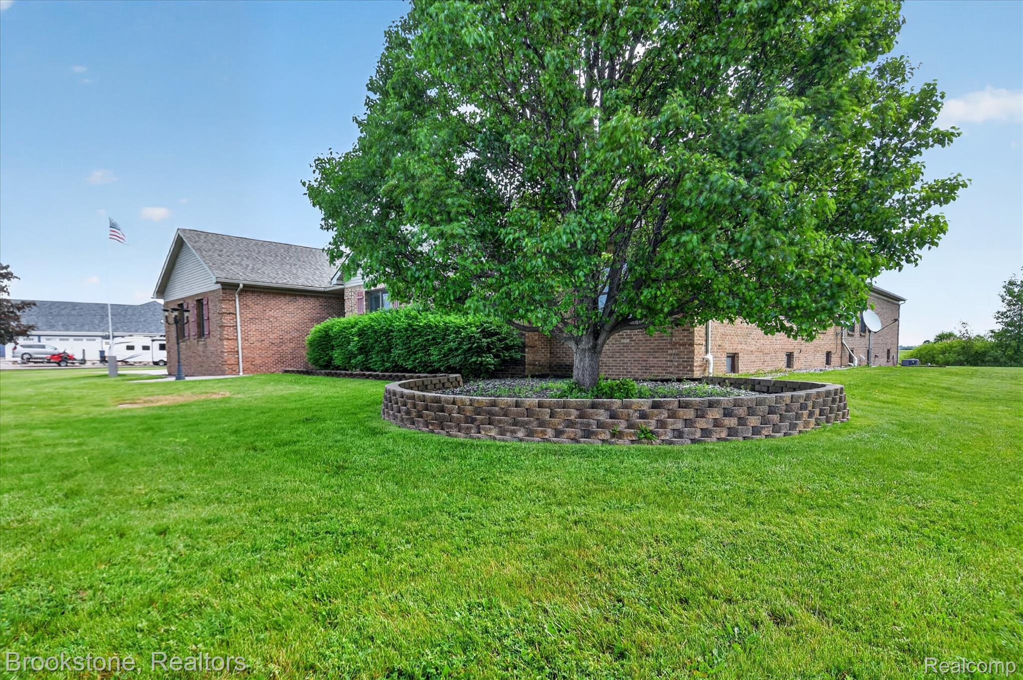 75230 Cryderman Road