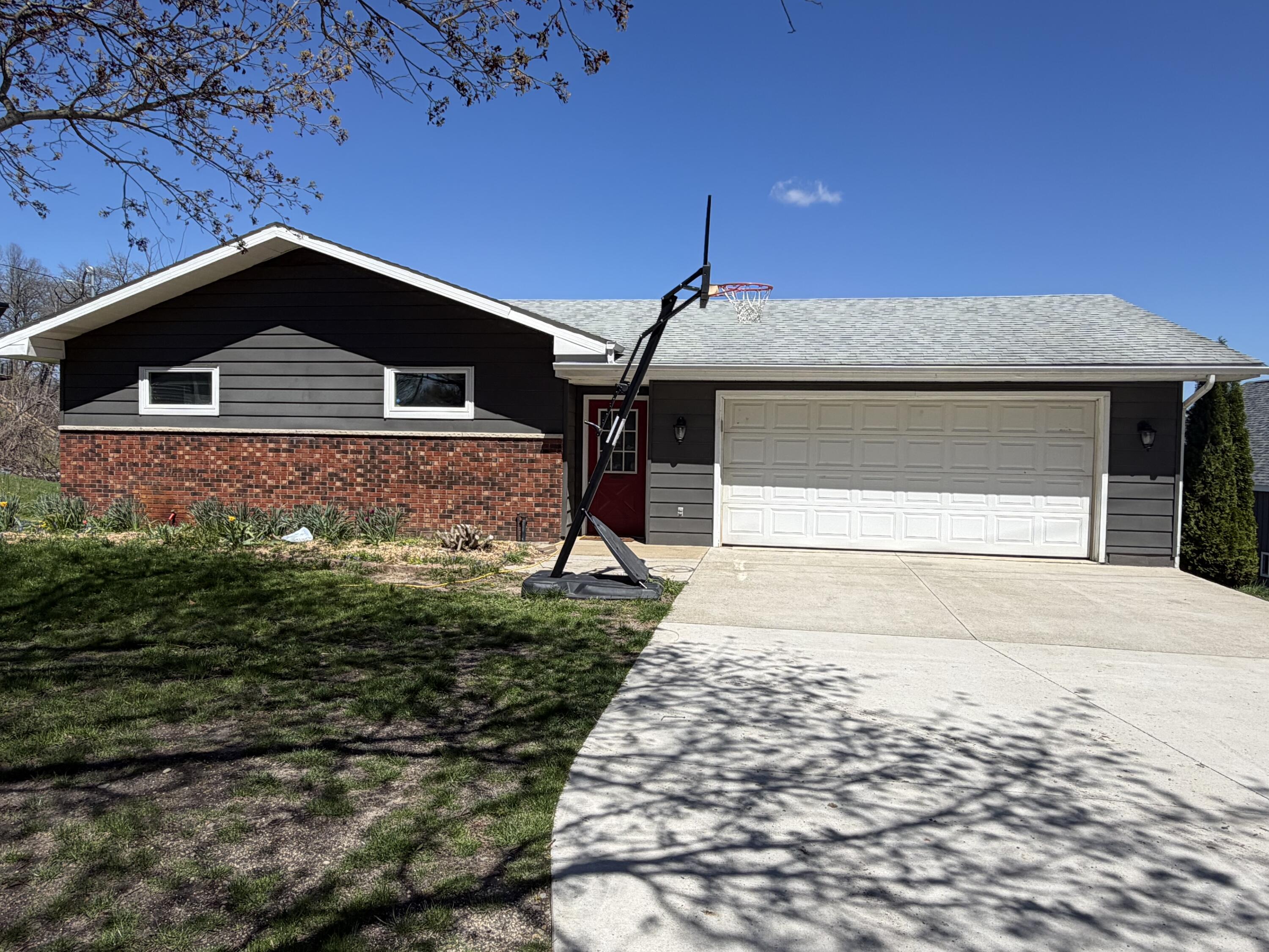 5264 Guernsey Lake Road