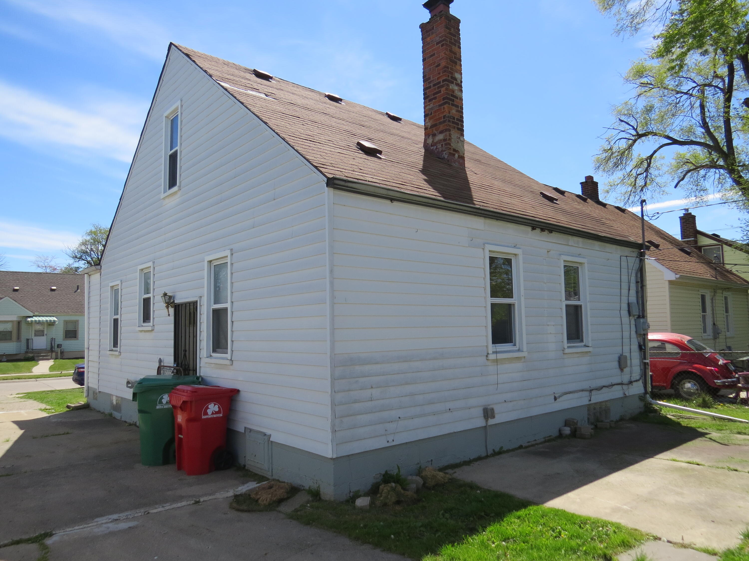 22021 Gascony Avenue