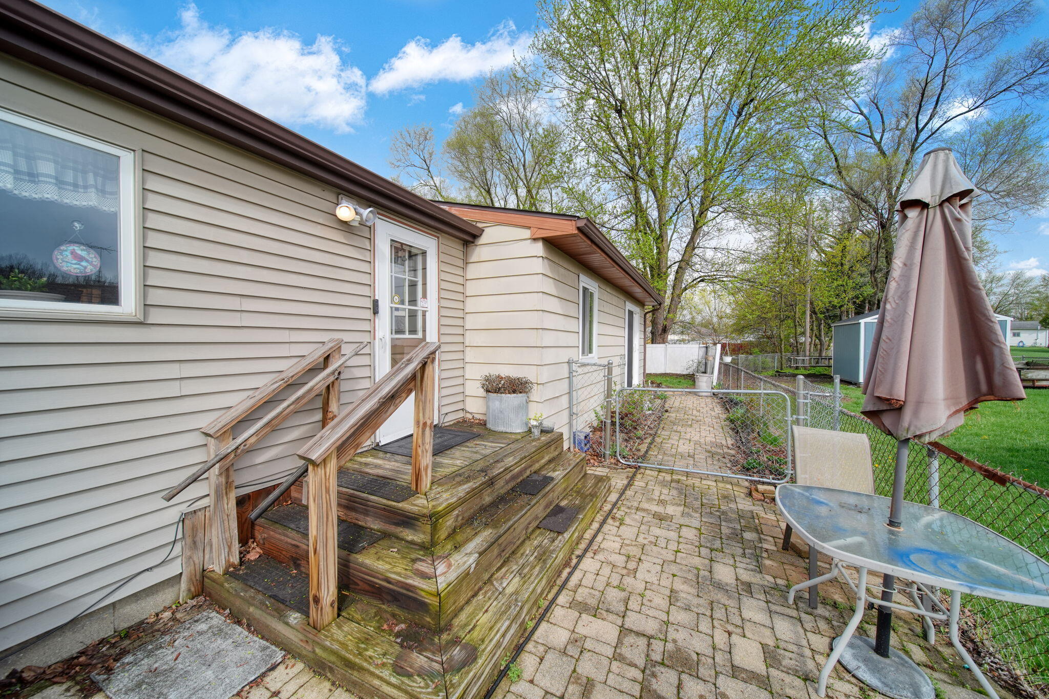 4022 Donnely Road