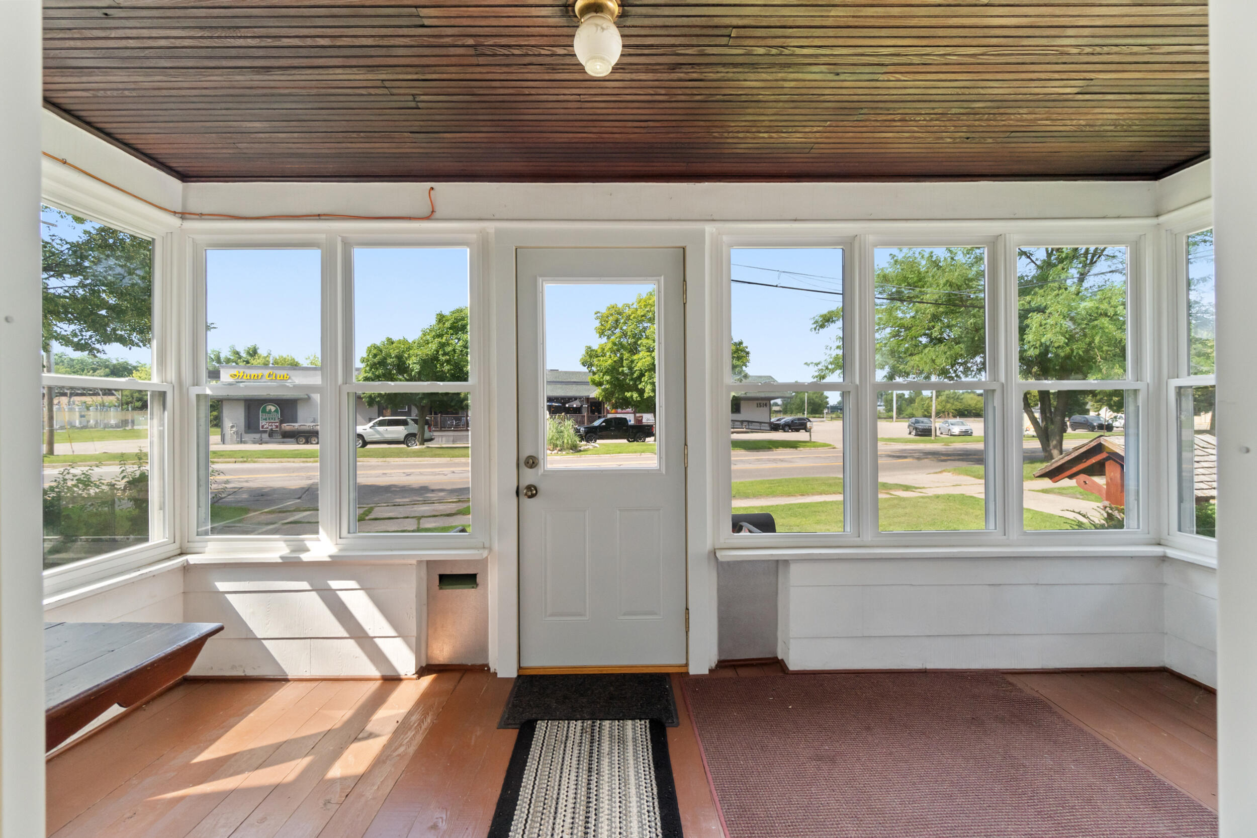 1513 Daniel Road