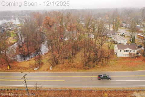 V/L Cooley Lake Road White Lake Charter Township MI 48386