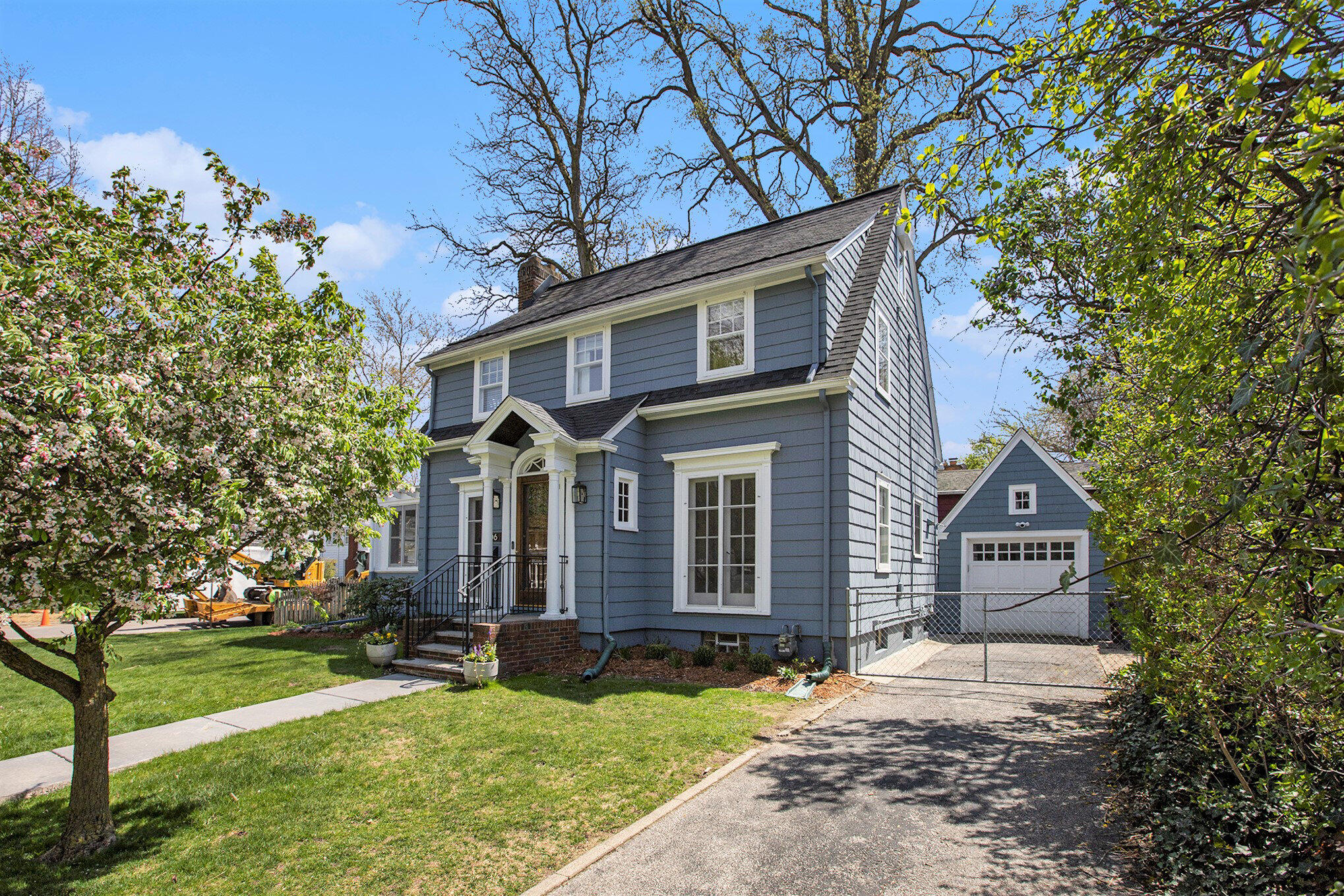 906 Granger Avenue