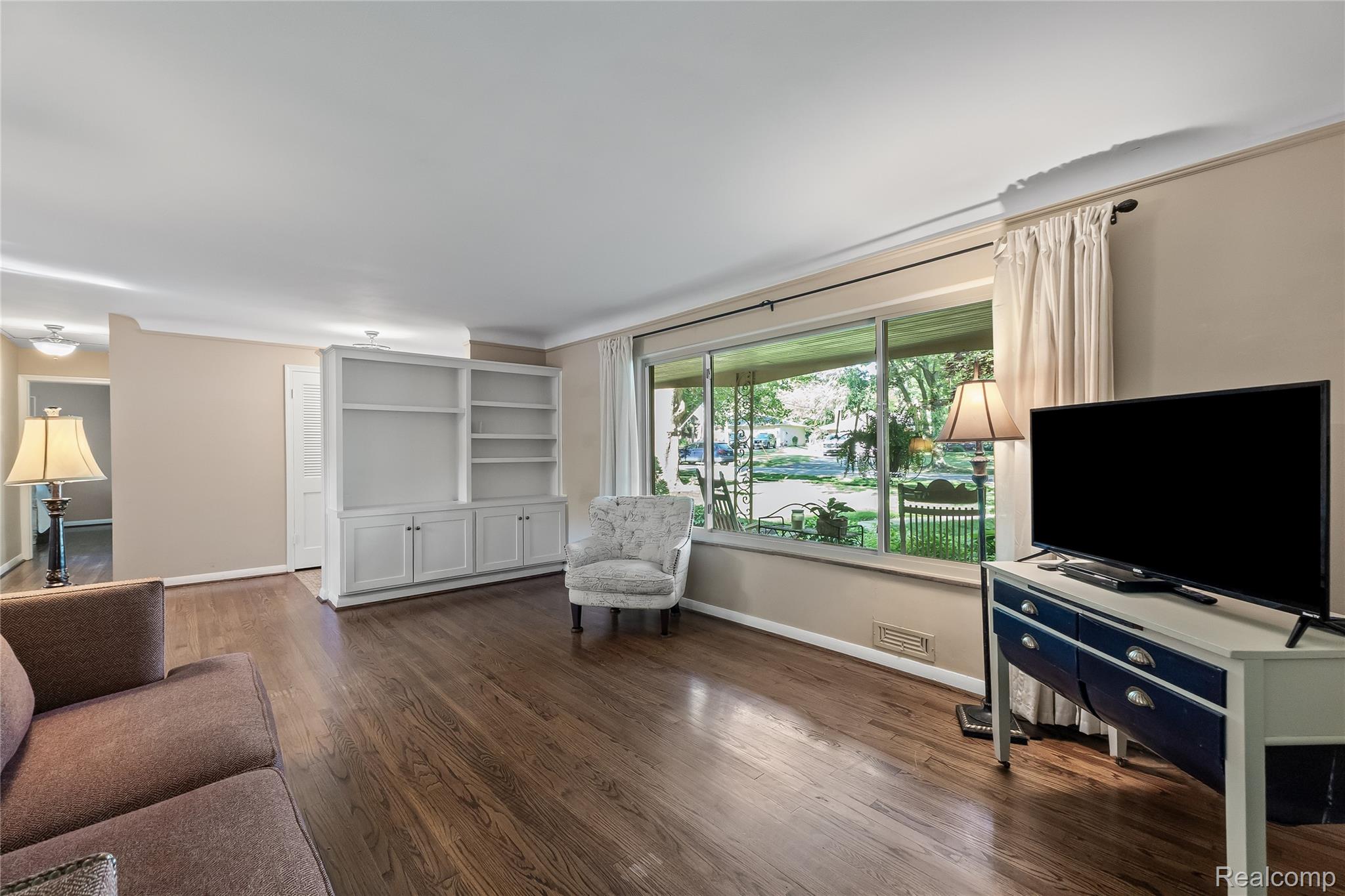 23270 Fleming Drive