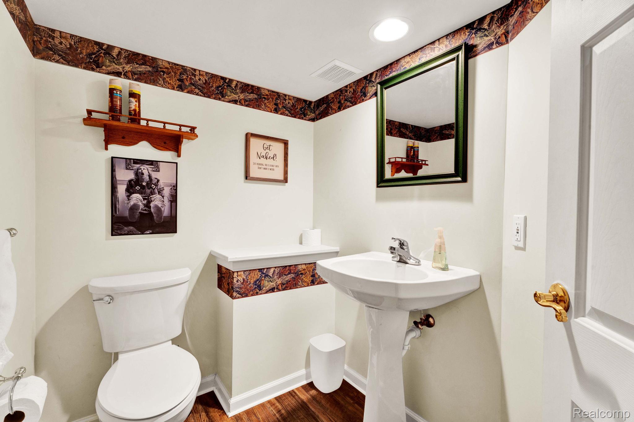 Westland City, Michigan 48185, United States, 3 Bedrooms Bedrooms, ,3 BathroomsBathrooms,Residential,Active,167209