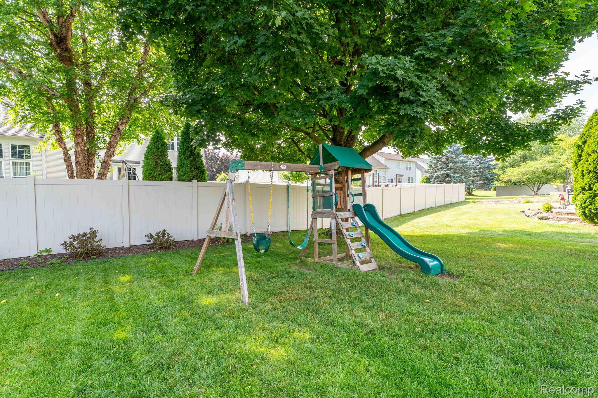 Westland City, Michigan 48185, United States, 3 Bedrooms Bedrooms, ,3 BathroomsBathrooms,Residential,Active,167209