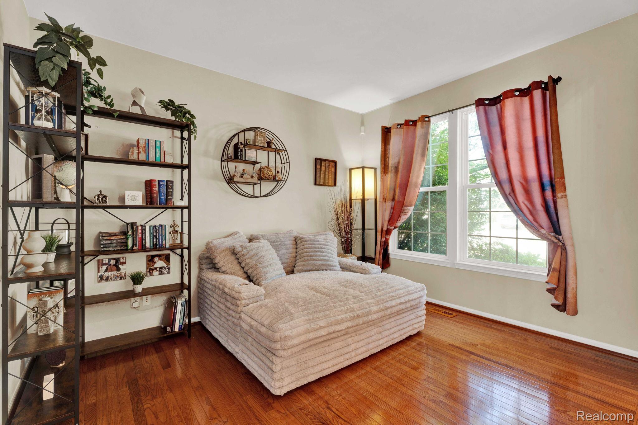 Westland City, Michigan 48185, United States, 3 Bedrooms Bedrooms, ,3 BathroomsBathrooms,Residential,Active,167209