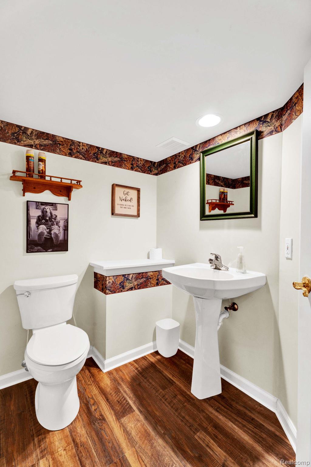 Westland City, Michigan 48185, United States, 3 Bedrooms Bedrooms, ,3 BathroomsBathrooms,Residential,Active,167209