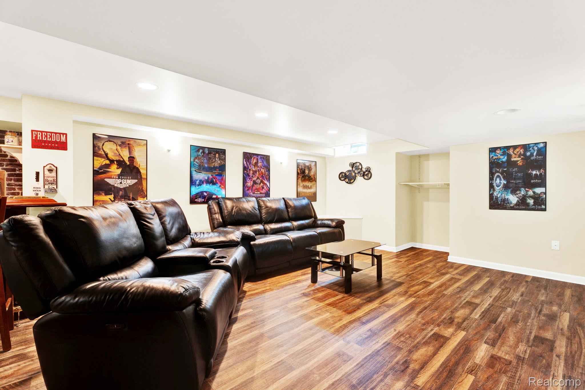 Westland City, Michigan 48185, United States, 3 Bedrooms Bedrooms, ,3 BathroomsBathrooms,Residential,Active,167209