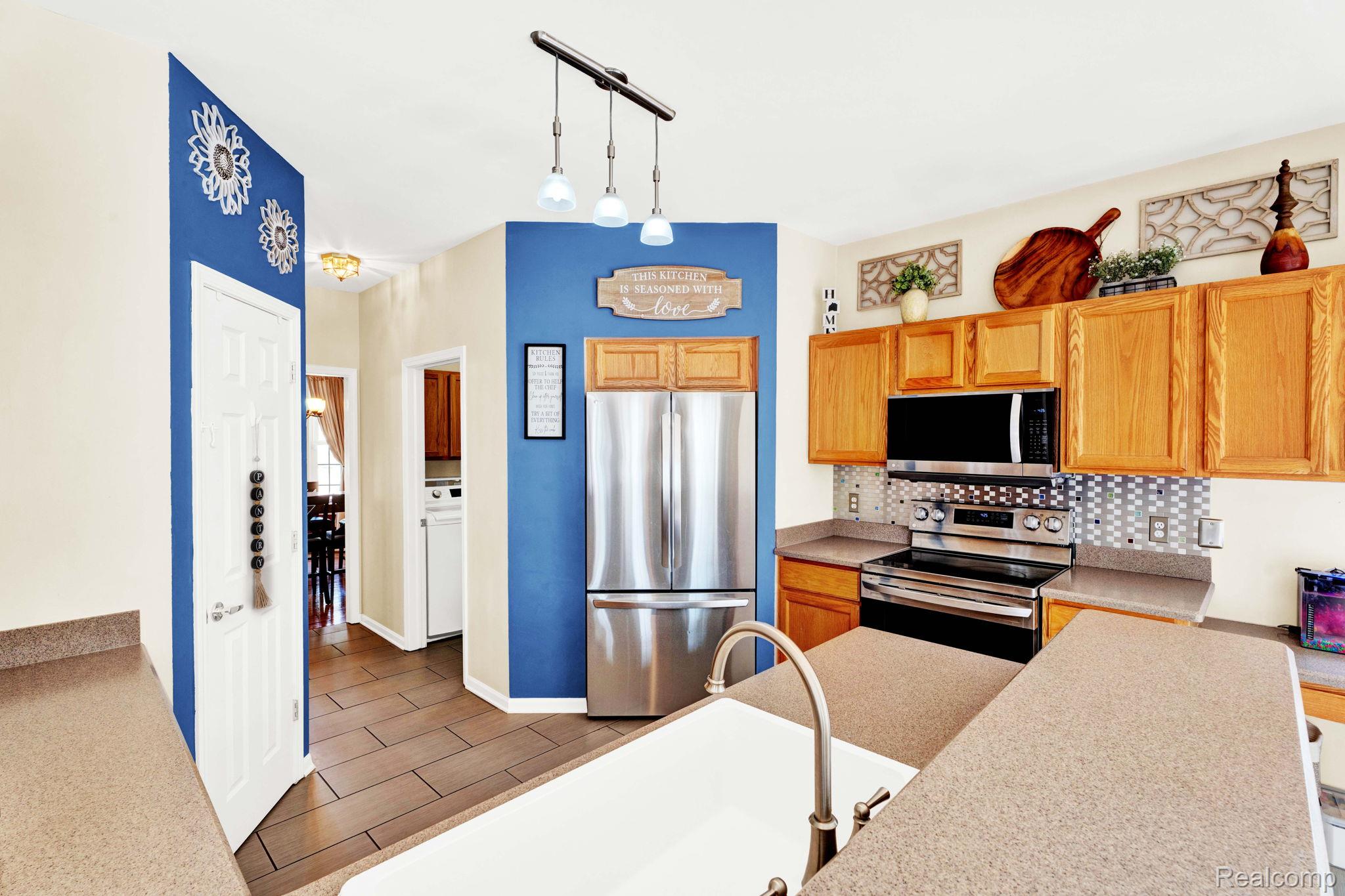 Westland City, Michigan 48185, United States, 3 Bedrooms Bedrooms, ,3 BathroomsBathrooms,Residential,Active,167209