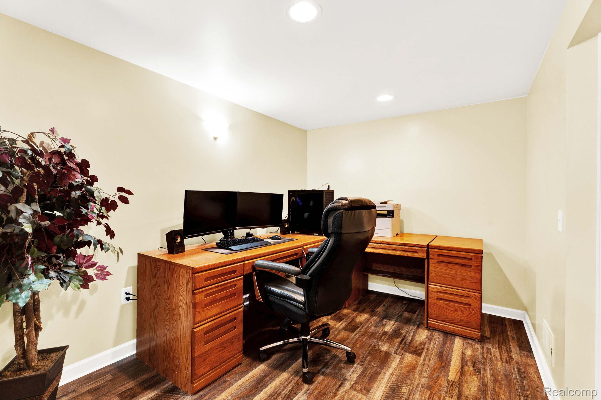 Westland City, Michigan 48185, United States, 3 Bedrooms Bedrooms, ,3 BathroomsBathrooms,Residential,Active,167209