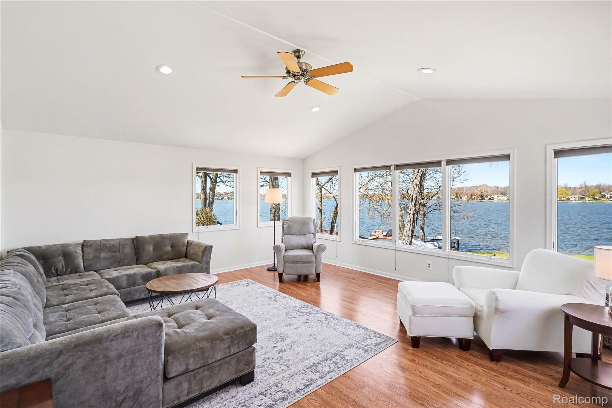 3504 Loon Lake Court