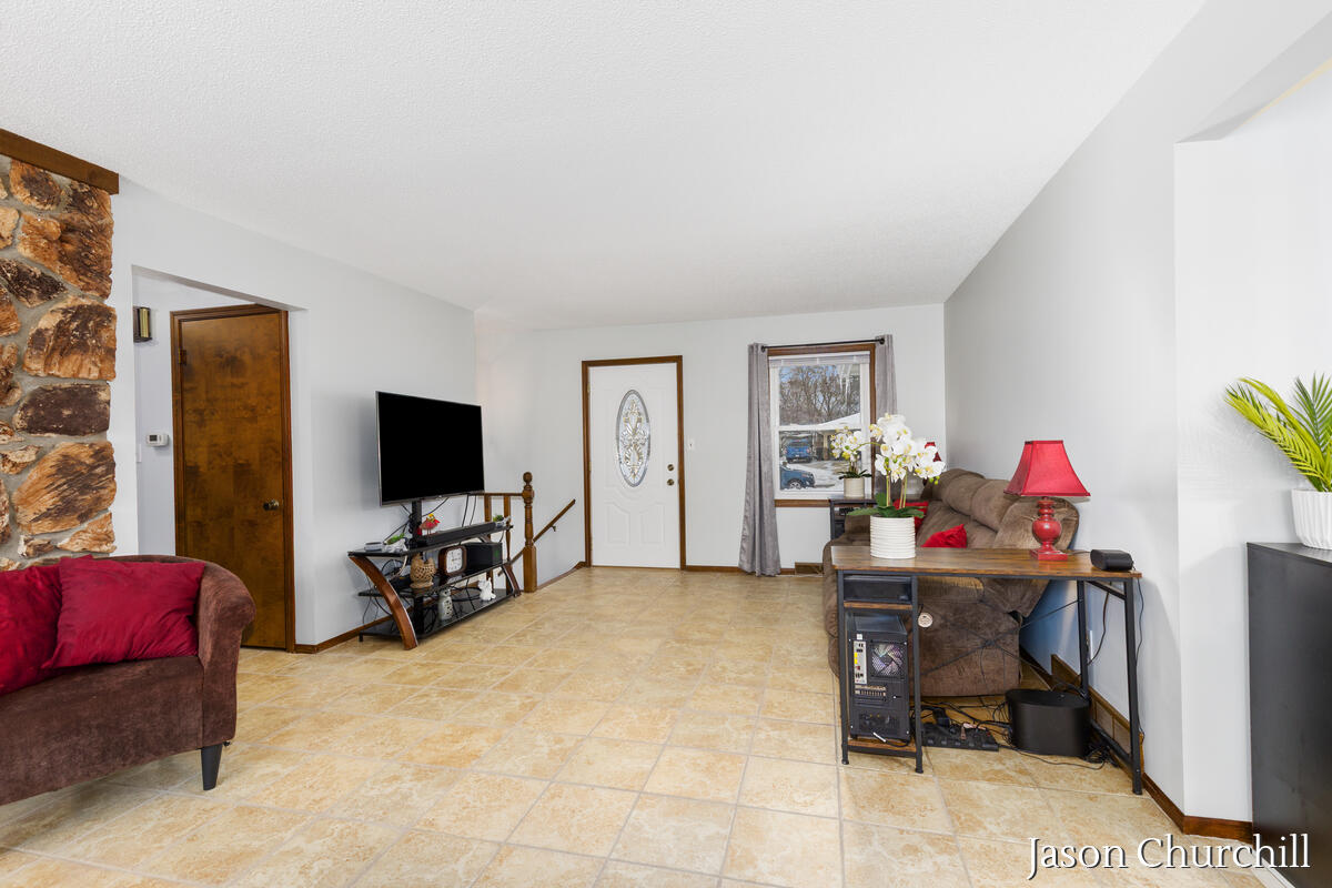 2781 Bluewater Lane SW