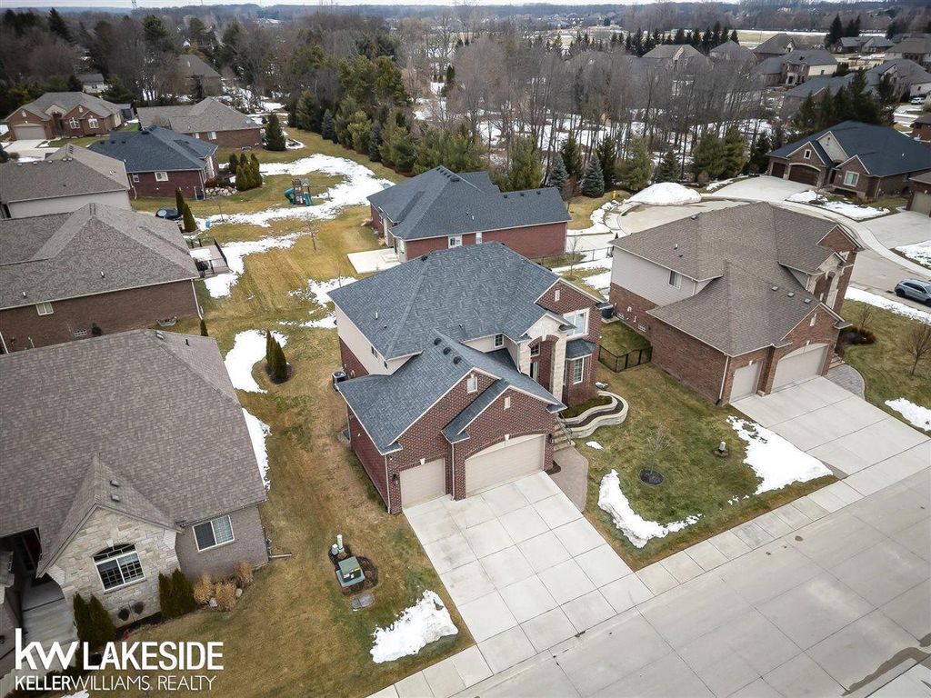 listing image 43