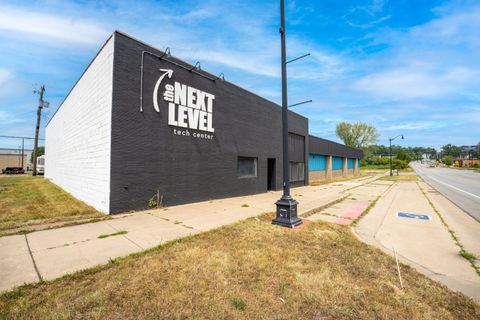 315-323 E Main Street Benton Harbor City MI 49022