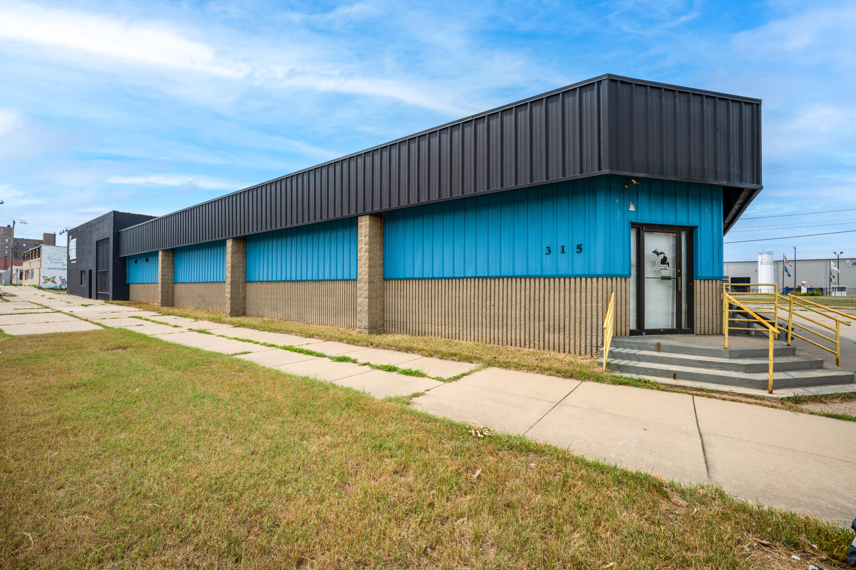 315-323 E Main Street