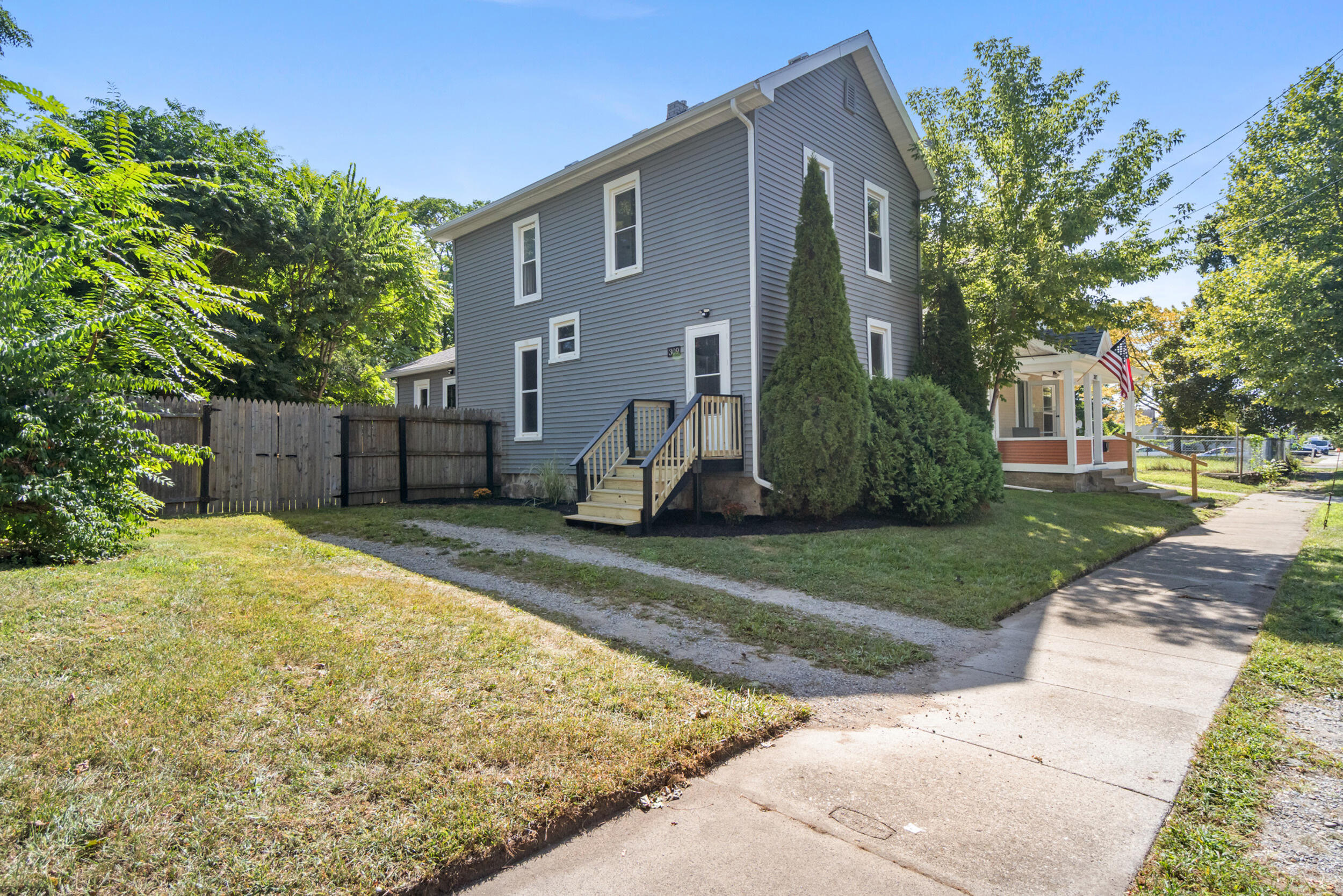 309 N N Park Ave Avenue