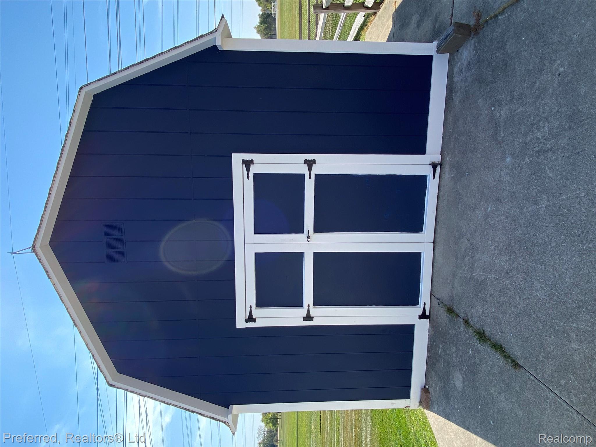 44893 Fair Oaks Drive