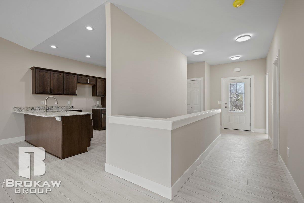 3369 Meadowridge Court