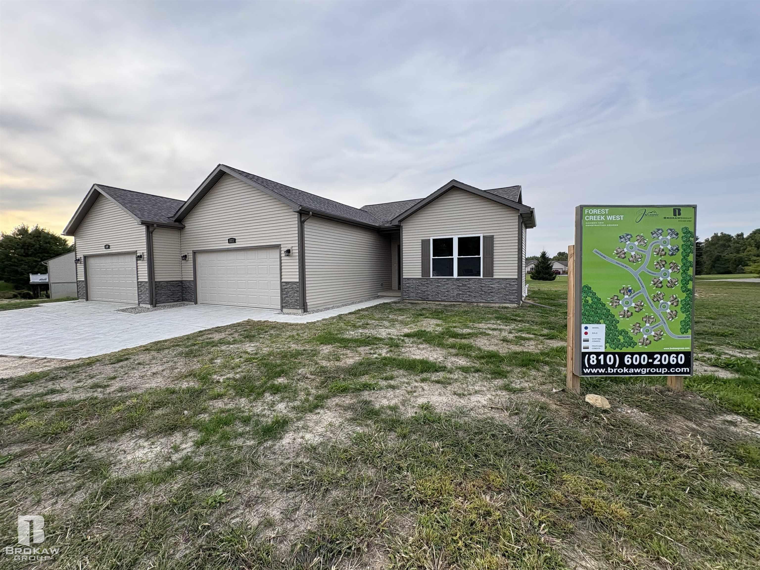 3369 Meadowridge Court