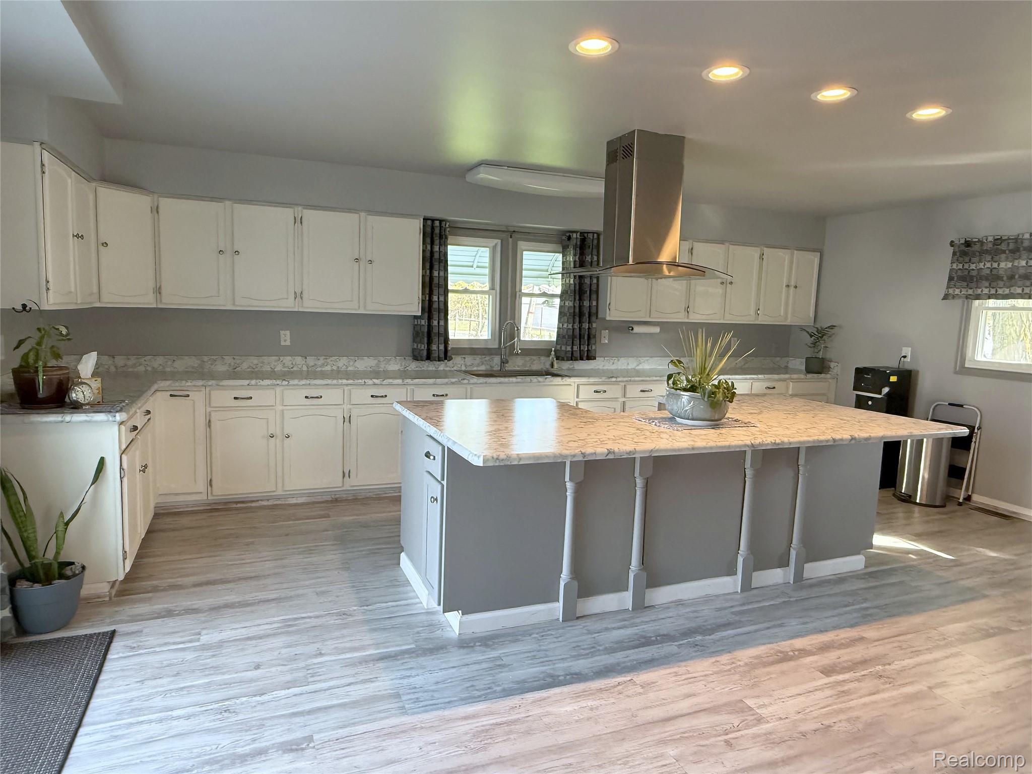 29855 Tamarack Court