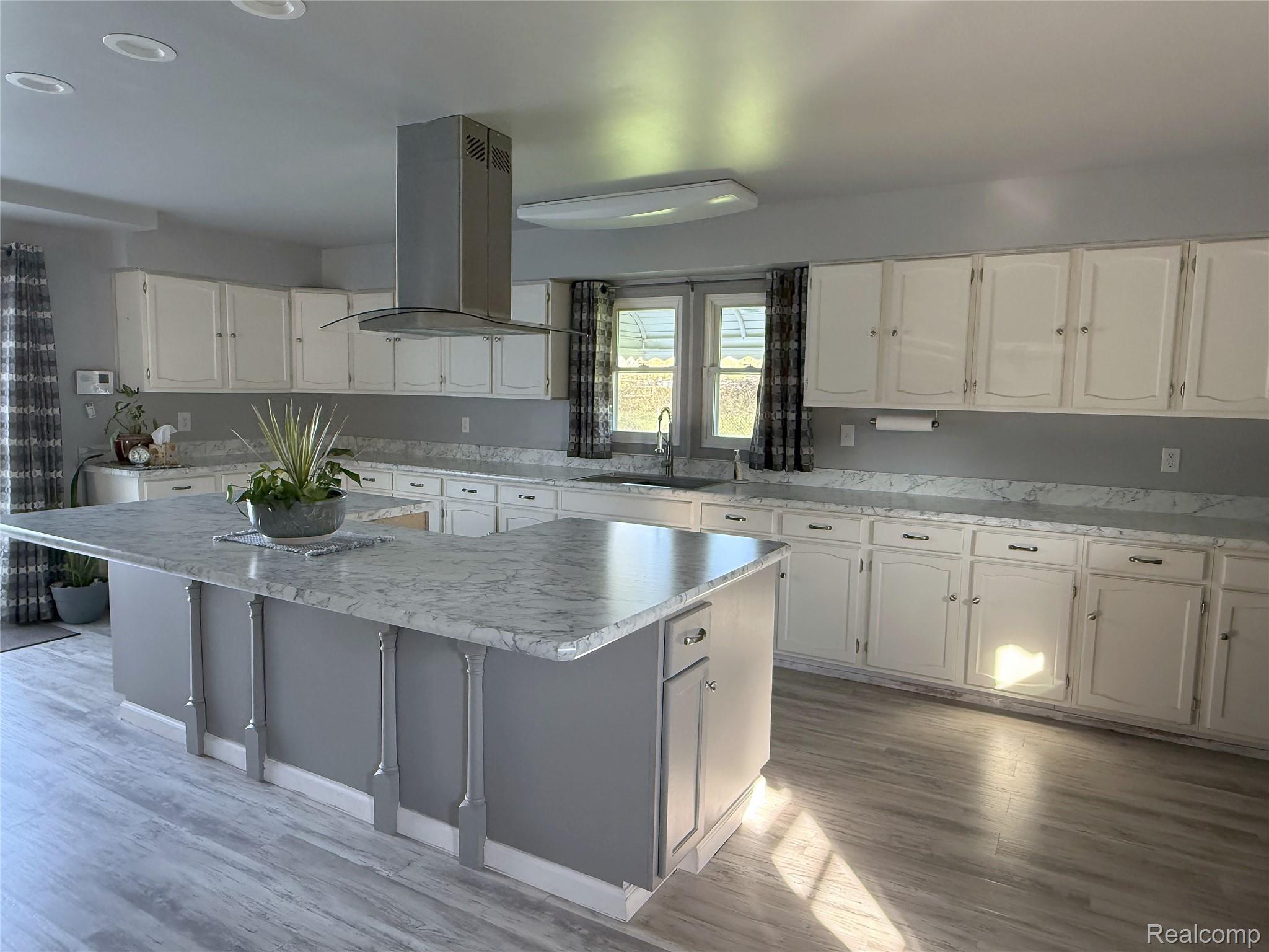 29855 Tamarack Court