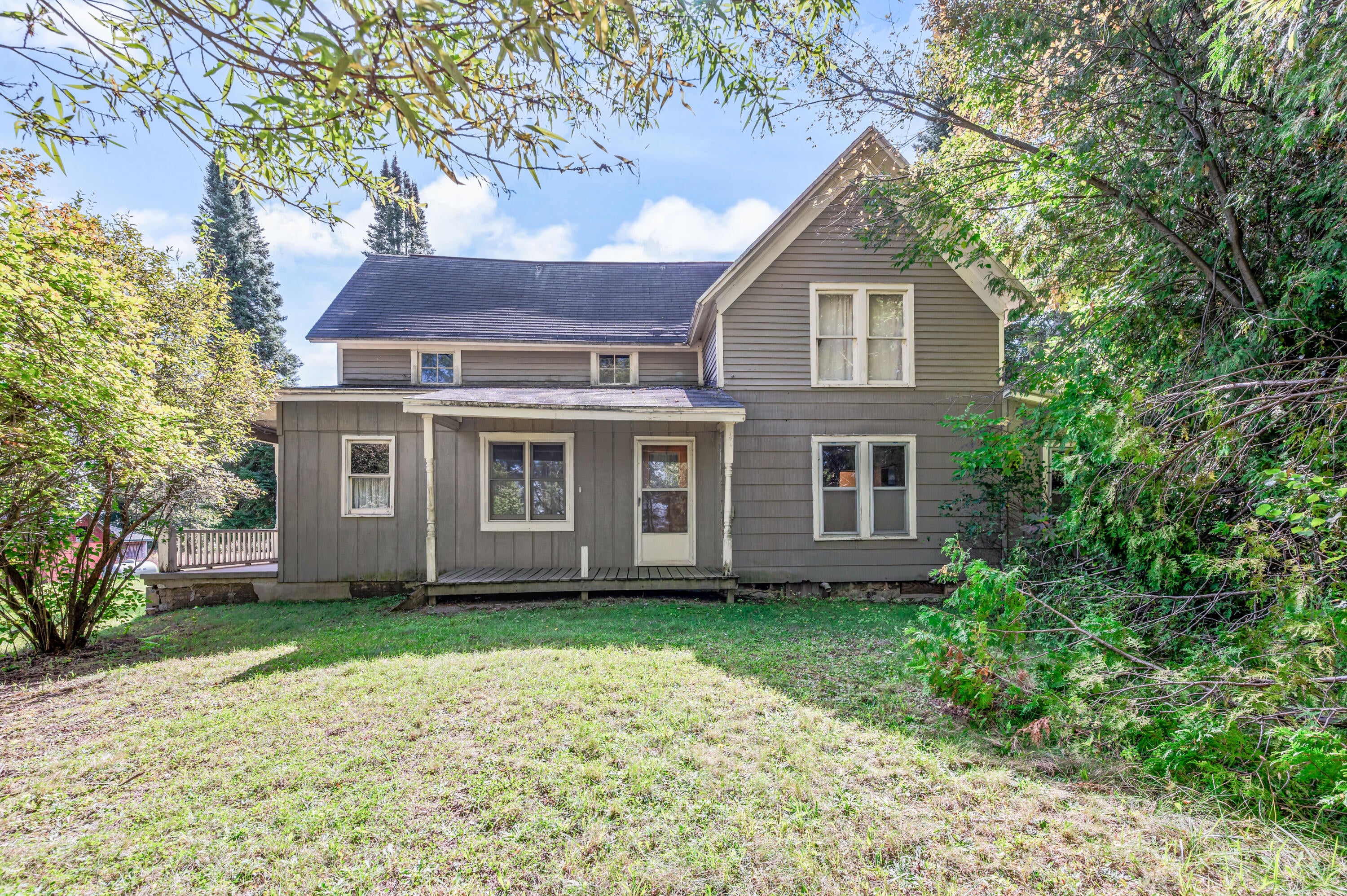 14864 Mackinaw Trail