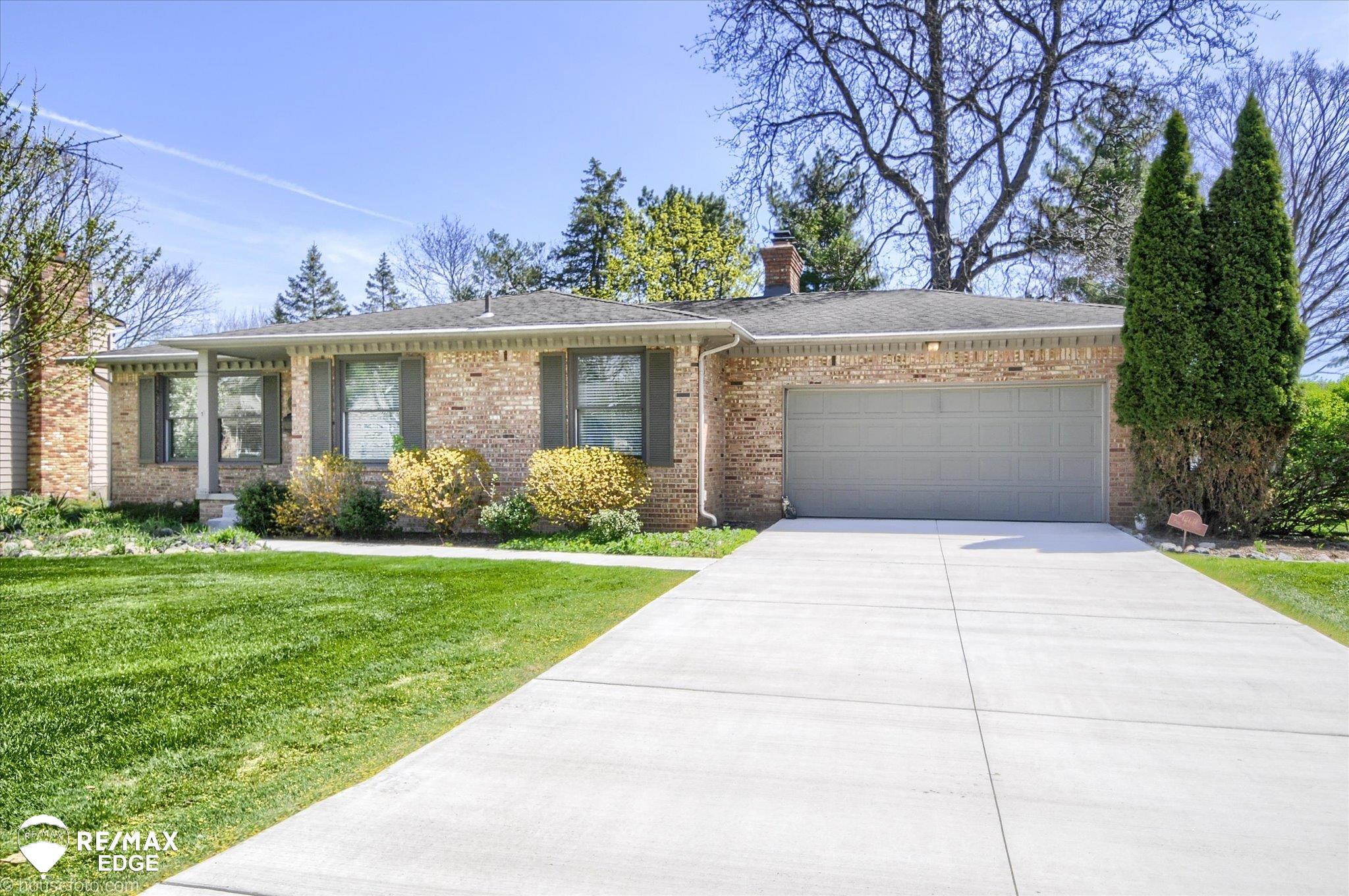 12131 Pine Row Lane