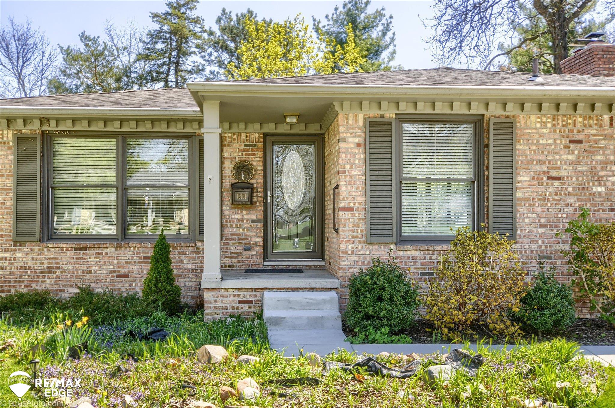 12131 Pine Row Lane