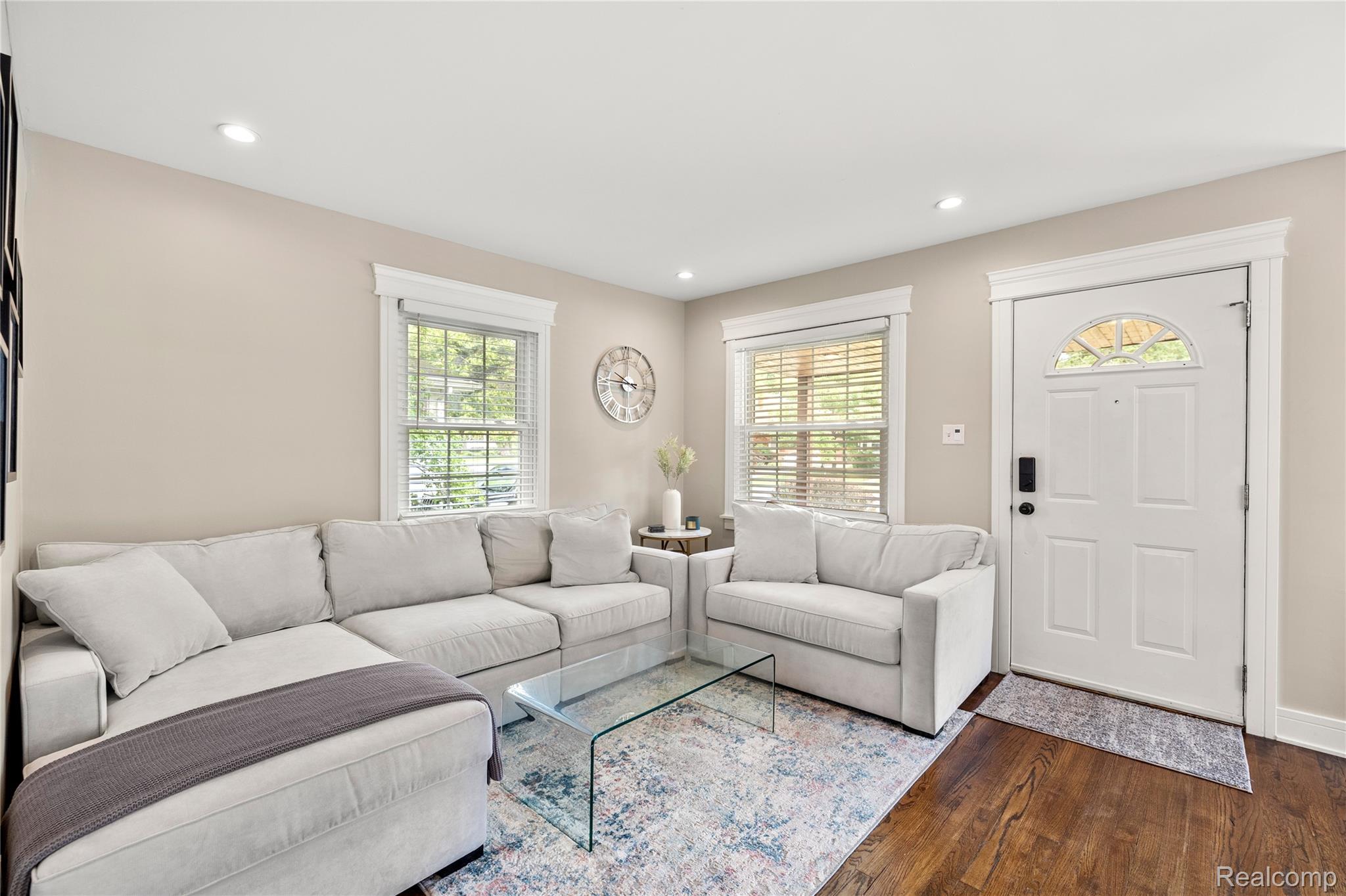 1609 Catalpa Drive