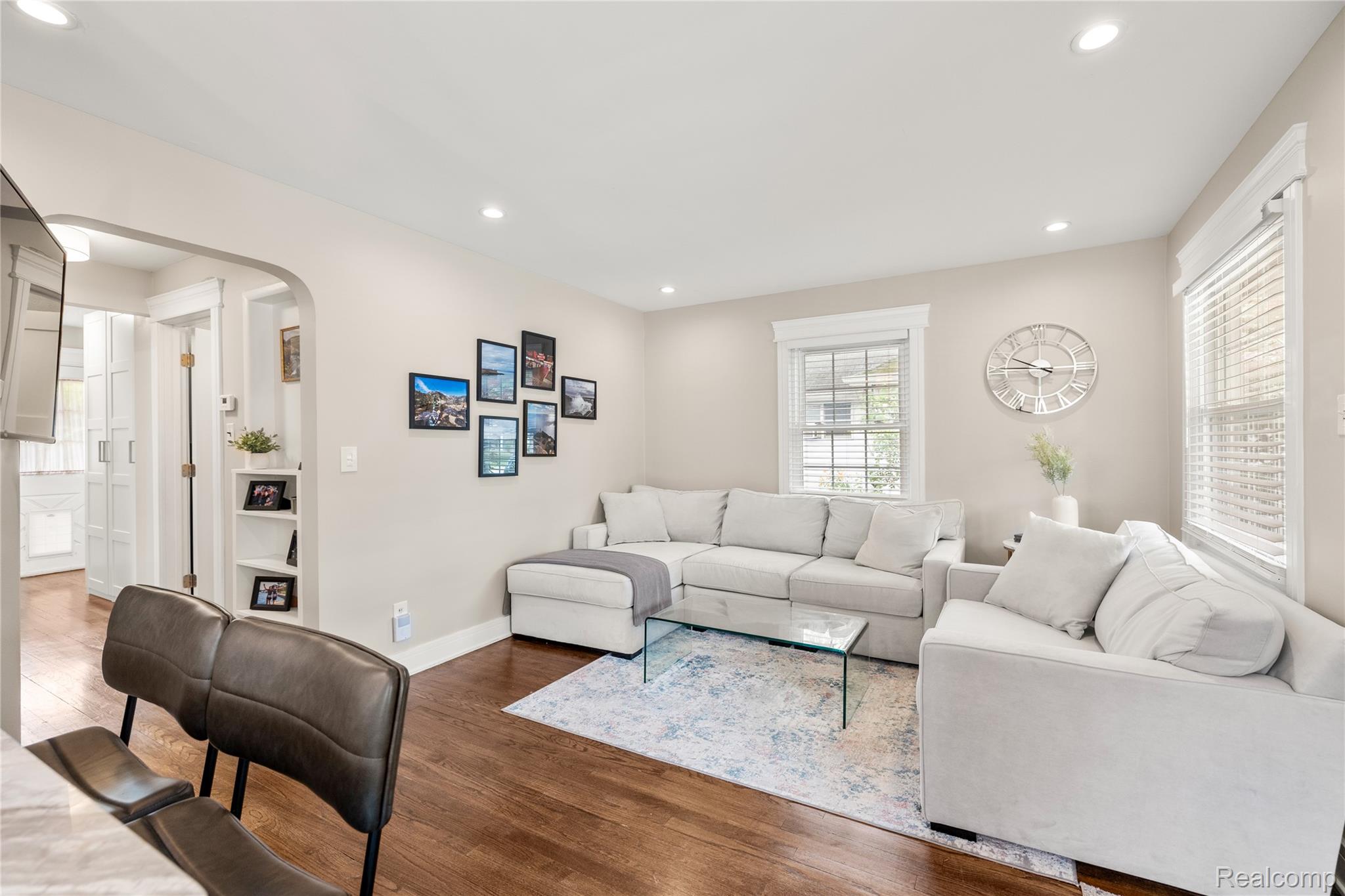 1609 Catalpa Drive