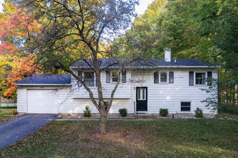 Photo of 10254 Stadium Drive, Oshtemo Charter Township, MI 49009 (MLS # 66026054478)