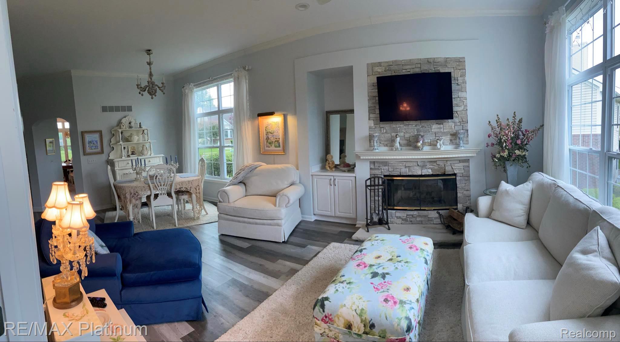 4977 Northfield Drive 49