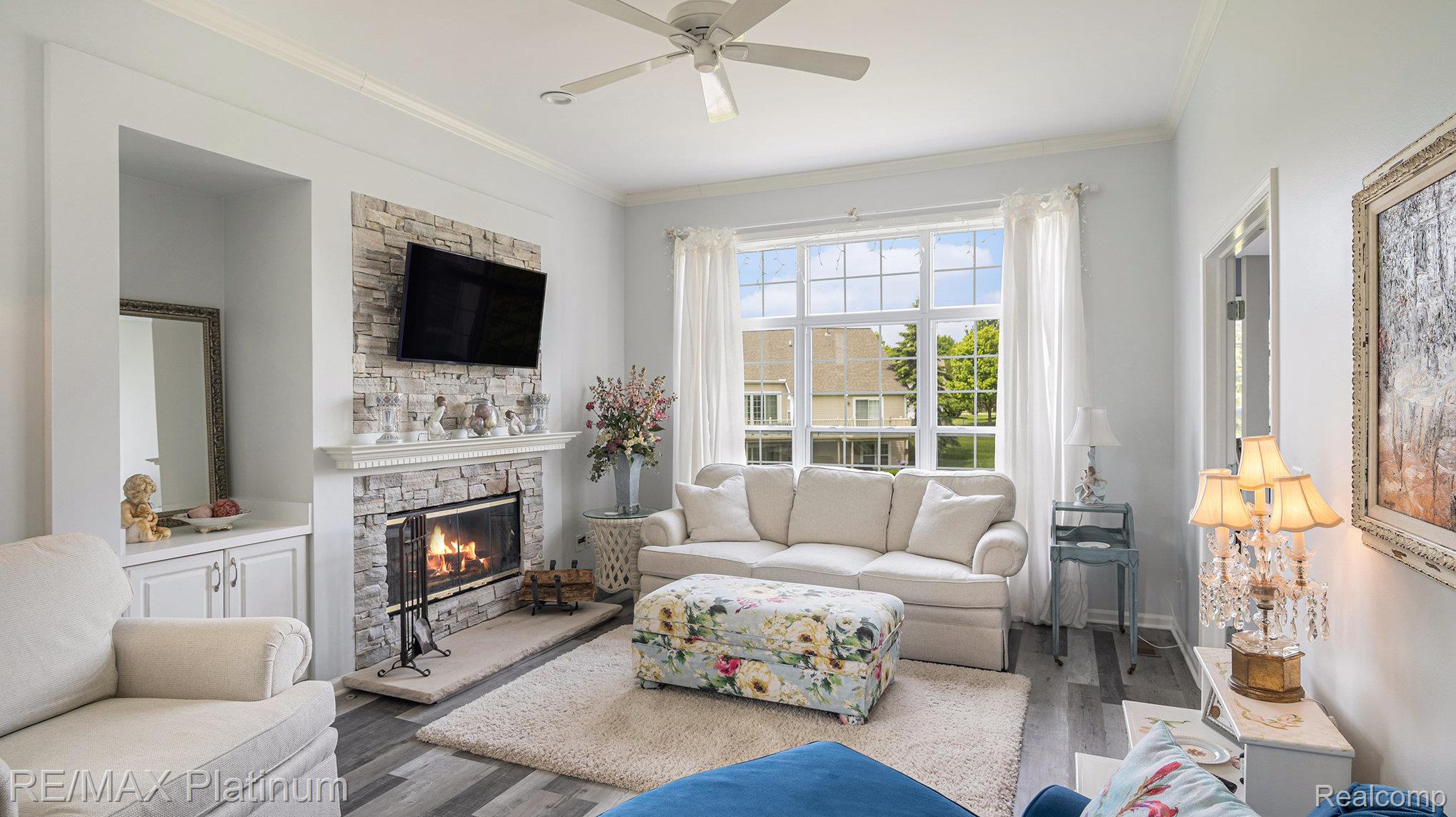4977 Northfield Drive 49