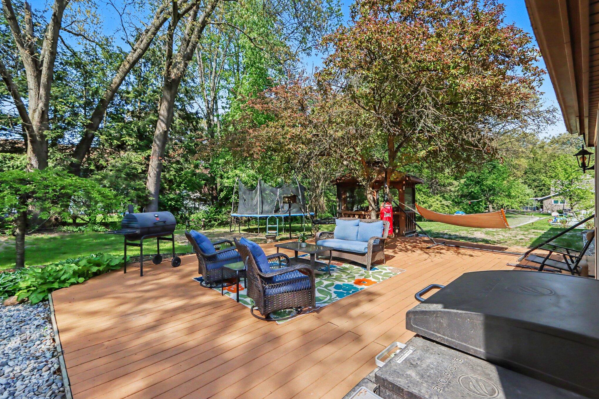 5204 Foxcroft DR