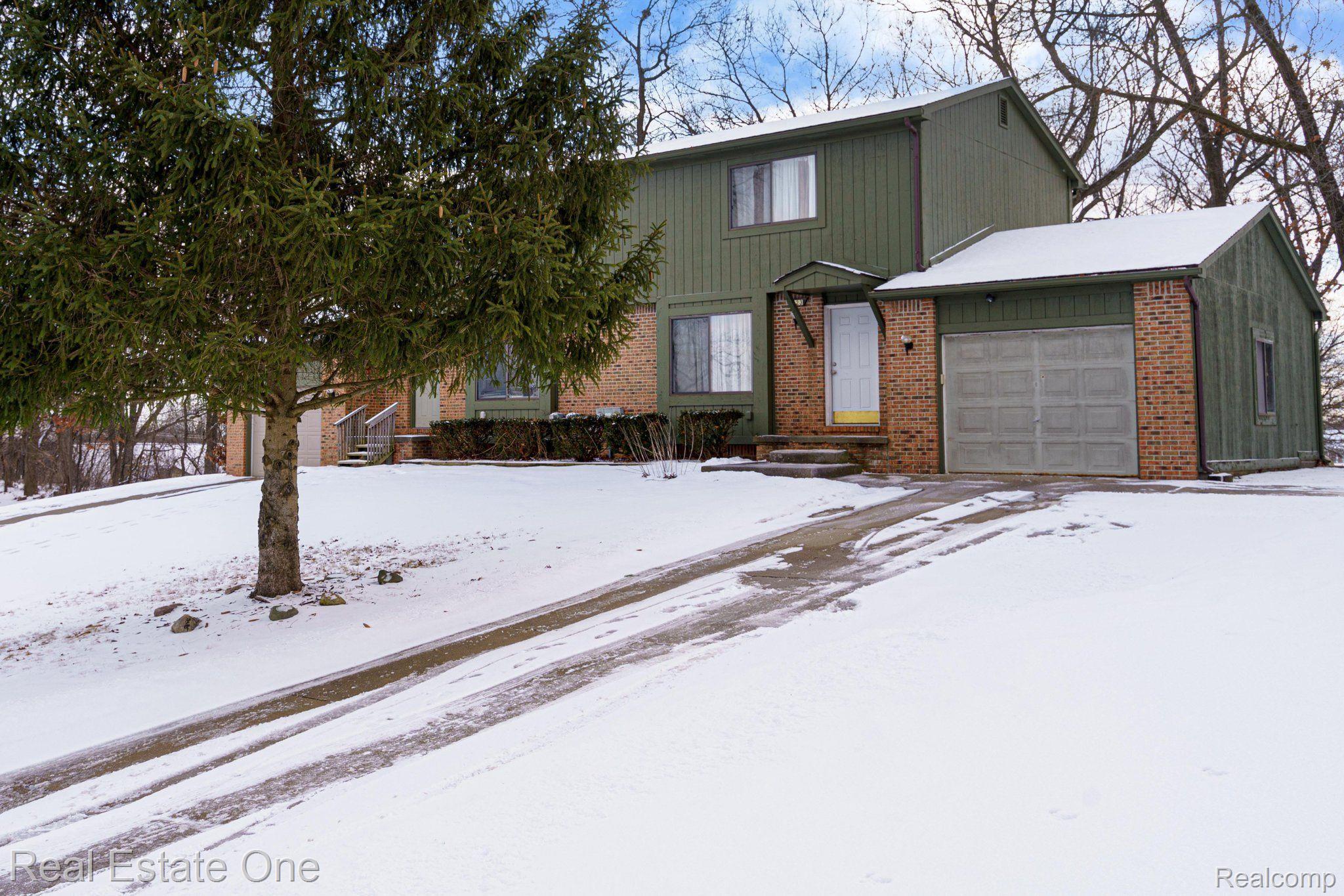 223 SUMMIT Ridge